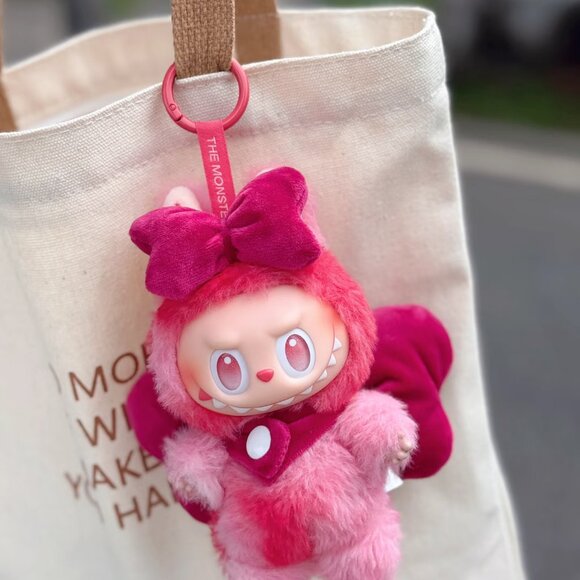 [BUNDLE of 2] Labubu Outfits – Red Overalls & Bow Tie Butterfly Set 🎀 - Picture 6 of 7